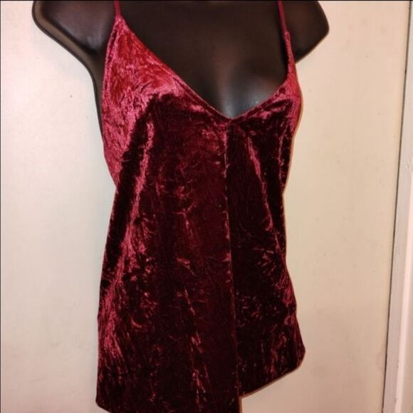 Burgundy crushed velvet camisole tank plus size - Picture 1 of 9
